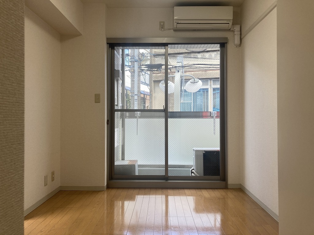 砧OKマンションの居間写真
