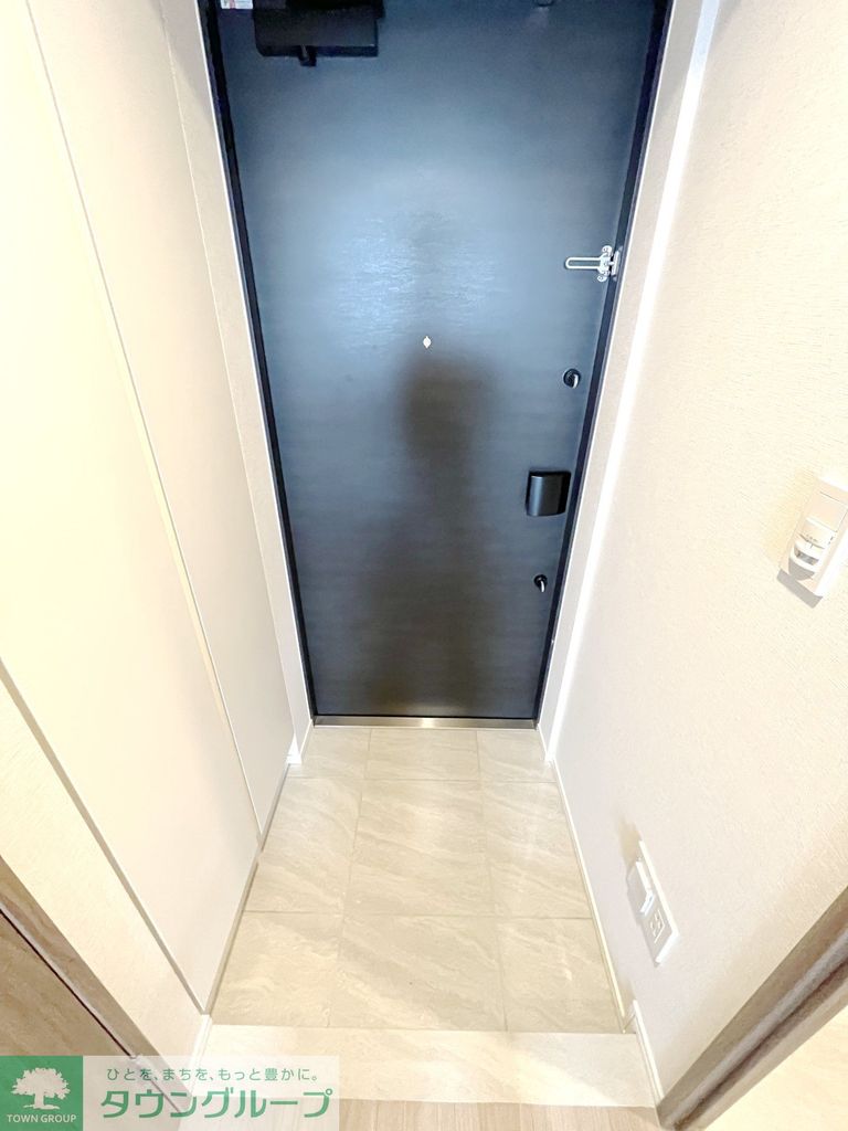 玄関　※同室タイプ参考写真