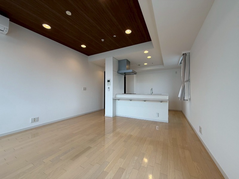 居室・リビング　広くてキレイなお部屋が広がっていて、充実した生活が送れそう。