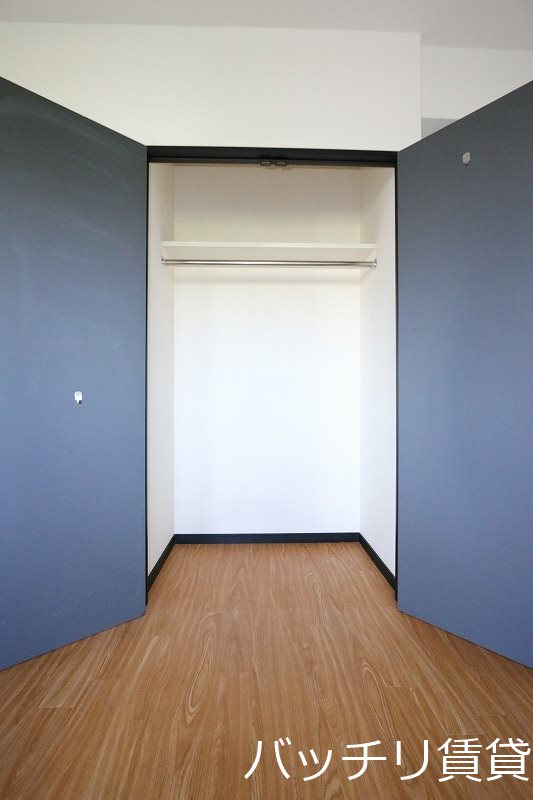 収納　別号室写真の為現況を優先致します。