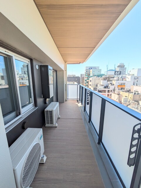 バルコニー　※別部屋（９階）参考写真です。