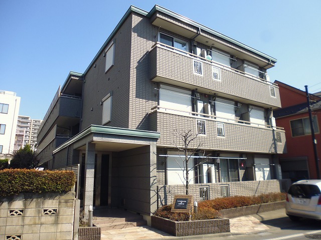 建物外観　主取扱店　平成ビルディング