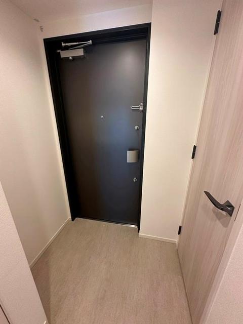 玄関　※写真は同タイプ住戸です。