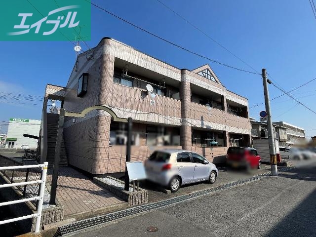 建物外観　外観写真（昼）