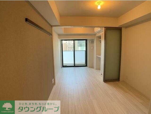 プライムアーバン浅草田原町の居間写真