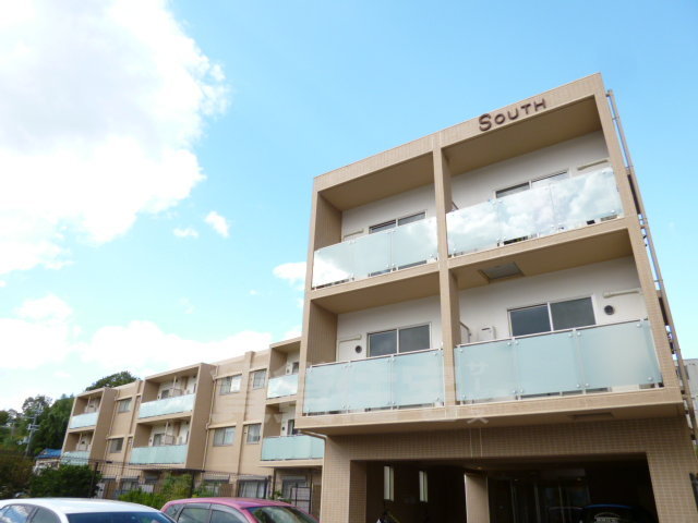 SOUTHの外観写真