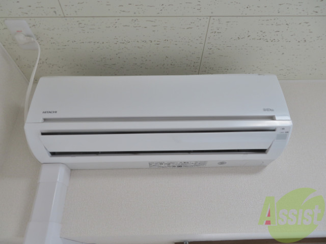 その他設備　夏季には必須のエアコンももちろんあります。