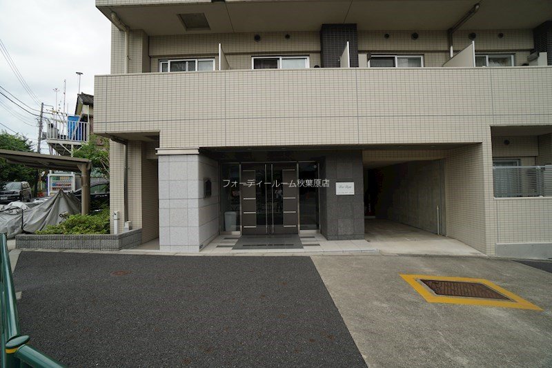 エントランス　★《見学予約受付中》当店では契約金がクレジット決済可能です★