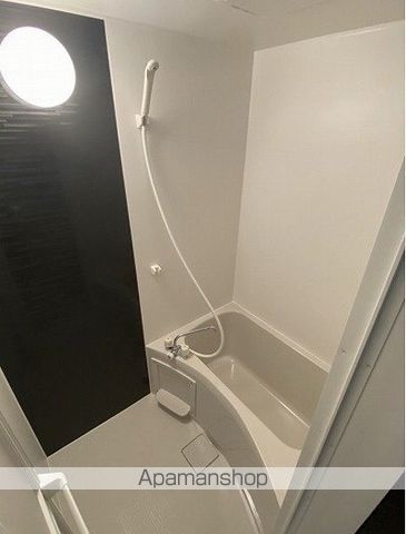 TJ船尾4の風呂写真
