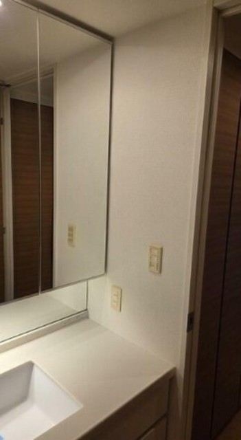 洗面設備　別部屋同仕様タイプ