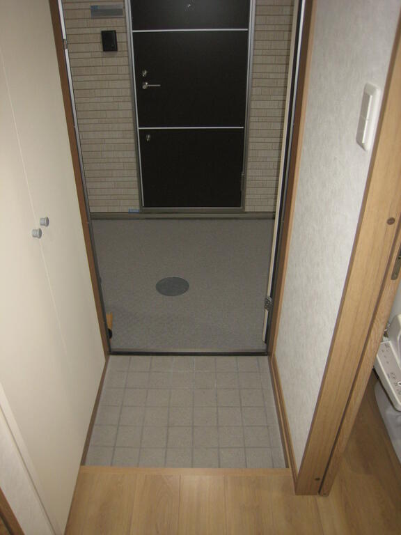 メゾンクレールの玄関写真