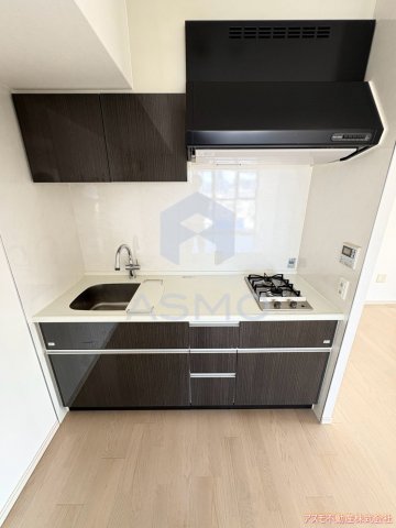 キッチン　※建物内別間取参考写真