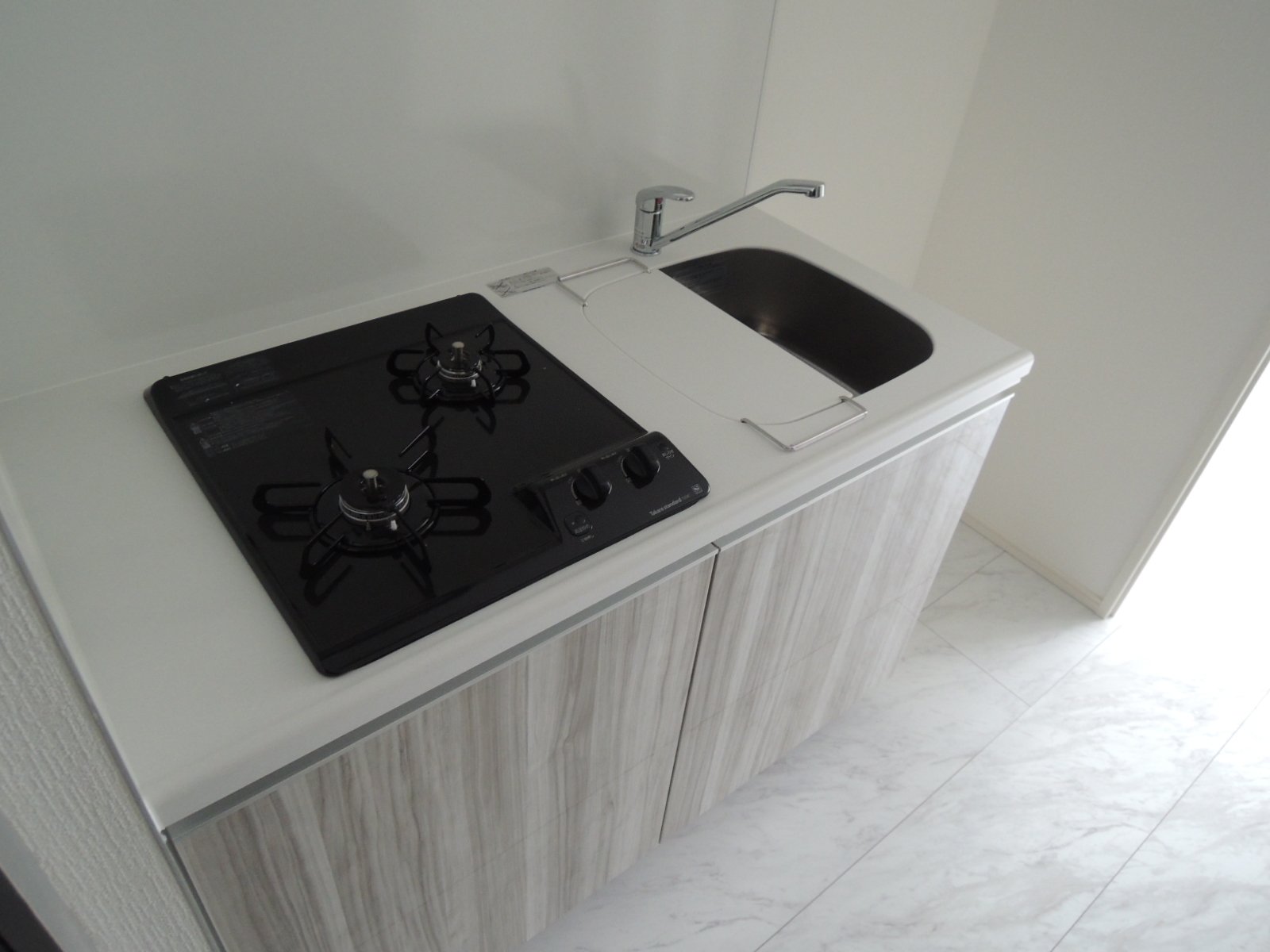 キッチン　システムキッチン2口ガスコンロ