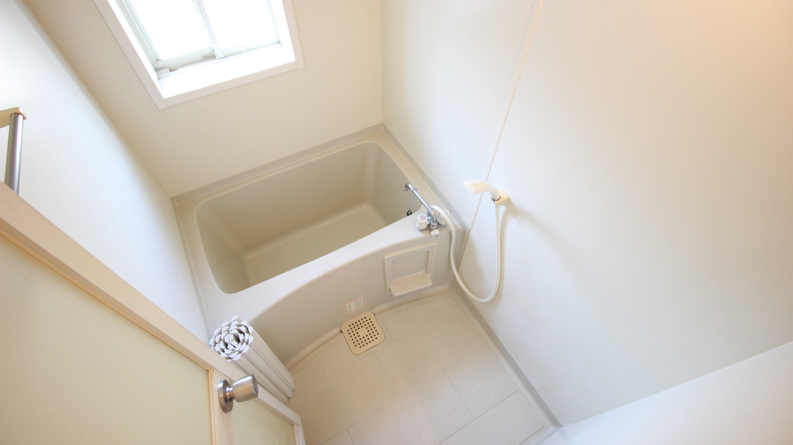 バス・シャワールーム　バスです！