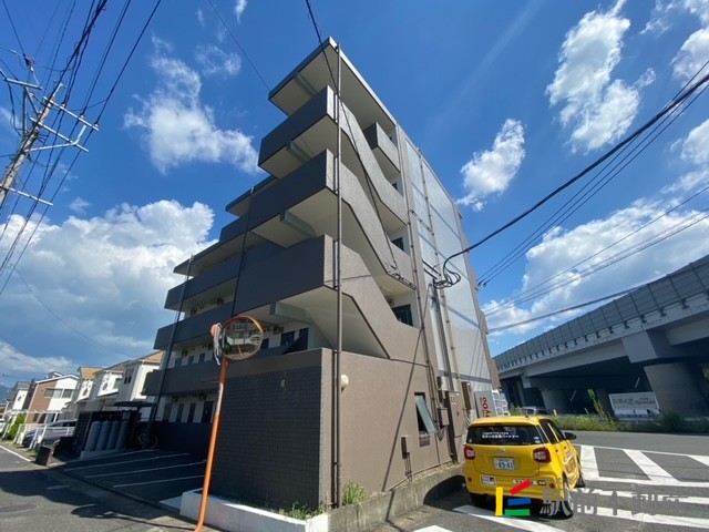 筑紫野市湯町のマンションの建物外観
