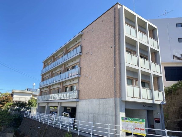 長崎市本原町のマンションの建物外観