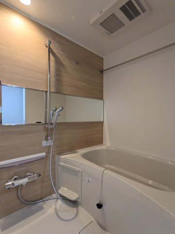 バス・シャワールーム　☆ゆったりくつろげるお風呂☆