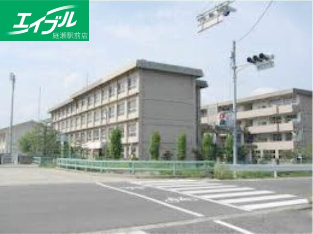 中学校　東陽中学校（中学校）まで1472m