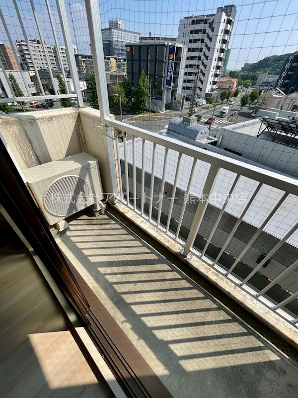 バルコニー　日当たり良好ですよ♪