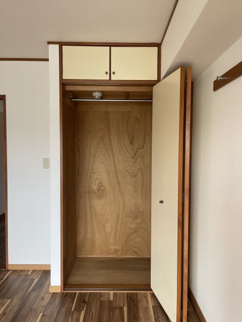 収納　同物件別号室のものです。