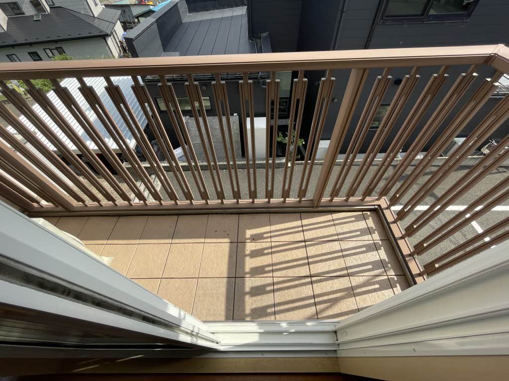 バルコニー　バルコニー