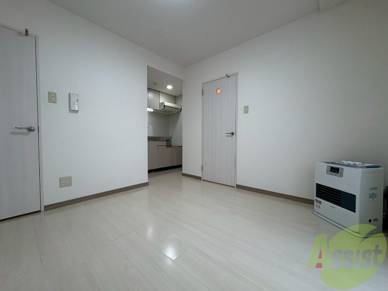 居室・リビング　広くてきれいなリビングです！快適に過ごせそうですね。