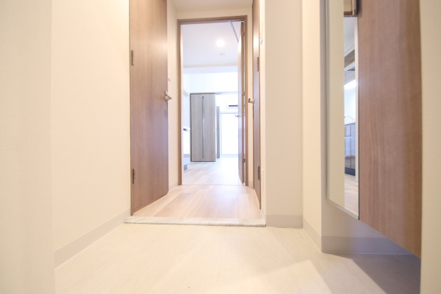 玄関　※別室の参考写真の為、現況優先です。