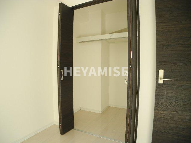 収納　同物件の別号室の画像となります。