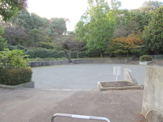 その他　境木町公園（その他）まで892m