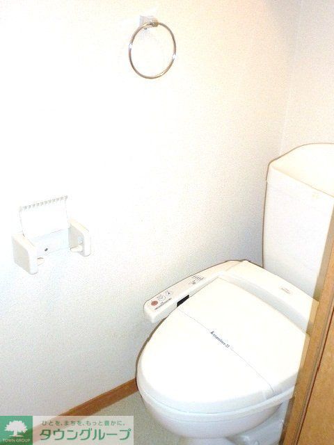 その他　温水洗浄便座ついてます！
