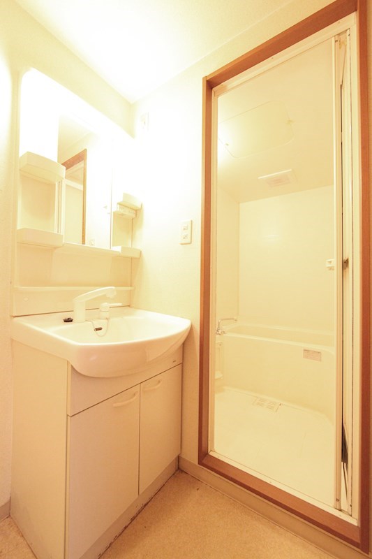 洗面設備　独立洗面台　脱衣所