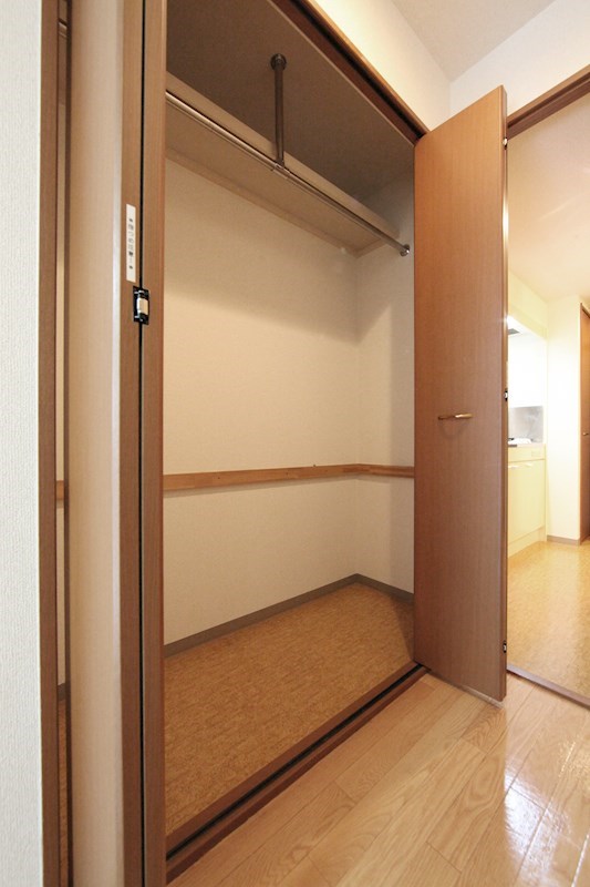 収納　クローゼット