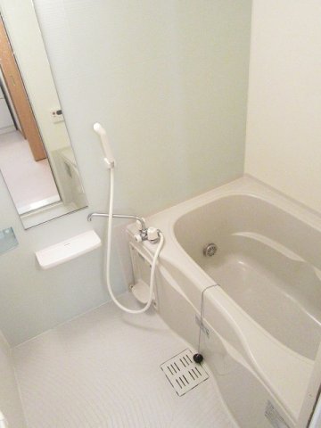 バス・シャワールーム　お風呂です