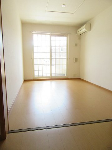 居室・リビング　おしゃれな居間です