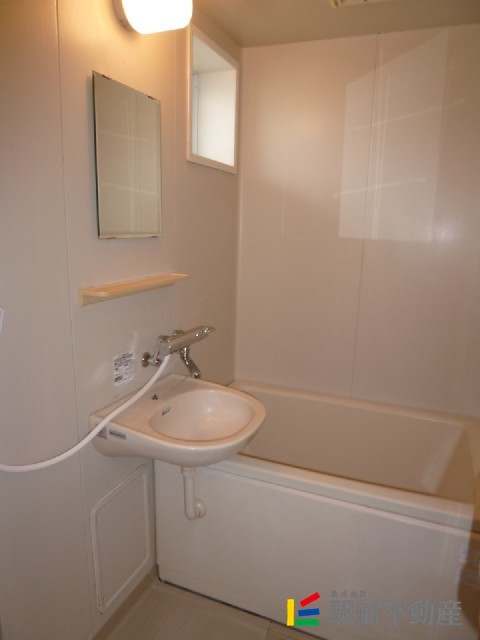 バス・シャワールーム　窓がありますよ☆