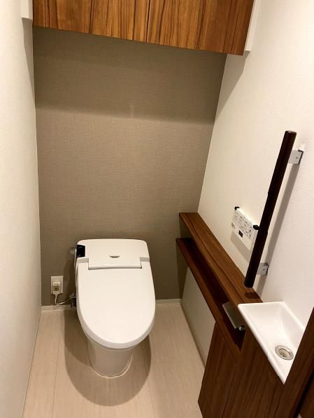 トイレ　落ち着いたトイレです