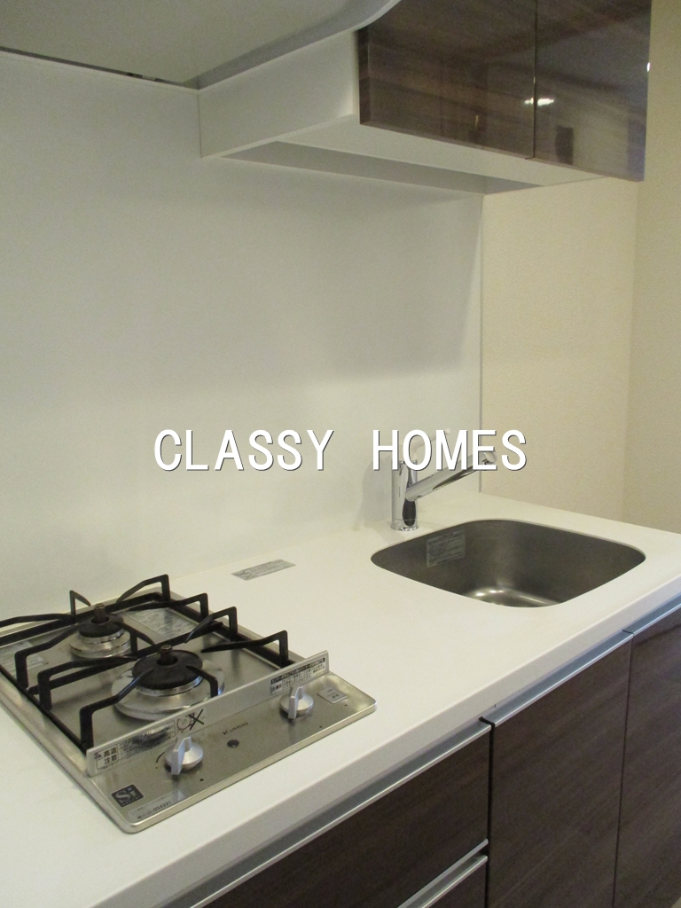 キッチン　2018年竣工　ザ・レジデンス・オブ・トーキョーKK06：キ