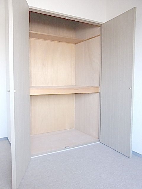 居室・リビング　★収納★