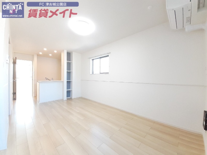 居室・リビング　同型タイプの写真です