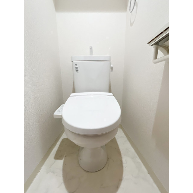 トイレ　落ち着いたトイレです