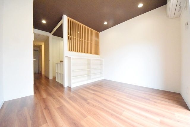 その他部屋・スペース　★明るい洋室★