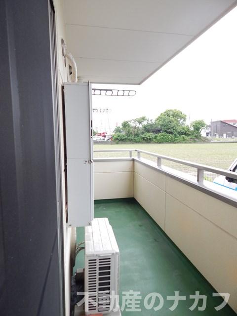 バルコニー　※過去の室内写真のため現況と異なる場合があります