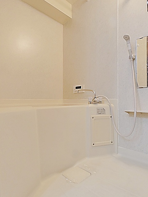 バス・シャワールーム　お風呂です