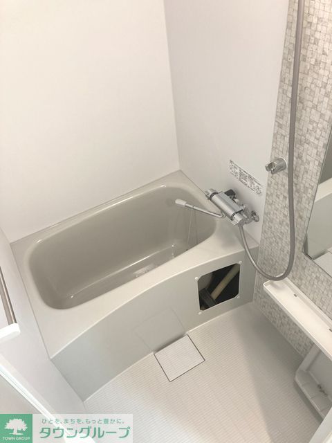 バス・シャワールーム　※写真は同タイプ住戸です。