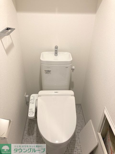 トイレ　※写真は同タイプ住戸です。