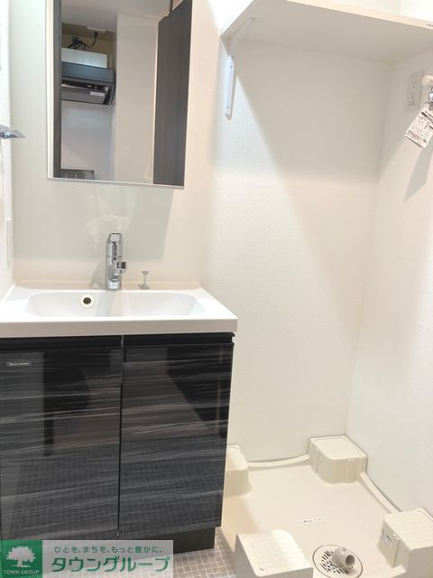 洗面設備　※写真は同タイプ住戸です。