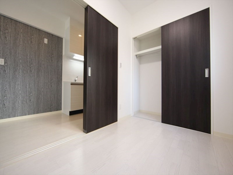 その他部屋・スペース　洋室4.17帖　クローゼット付（収納充実してます）