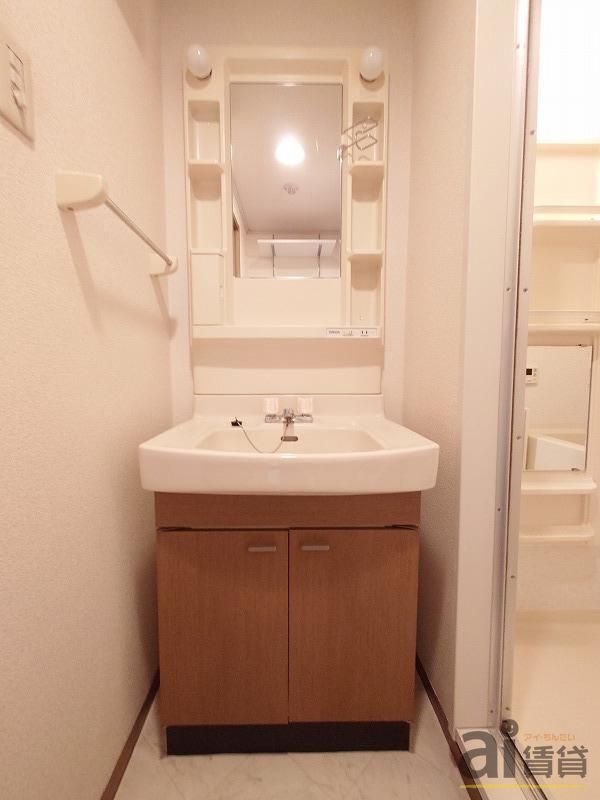 洗面設備　～同仕様写真～