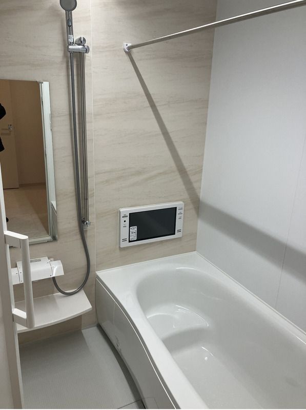 バス・シャワールーム