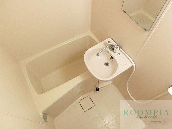 バス・シャワールーム　バス